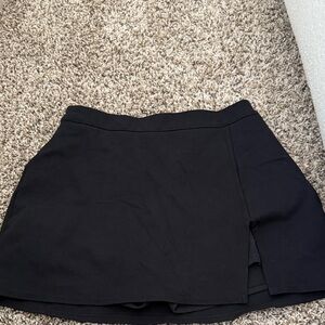 Hollister Black High-Rise Skirt